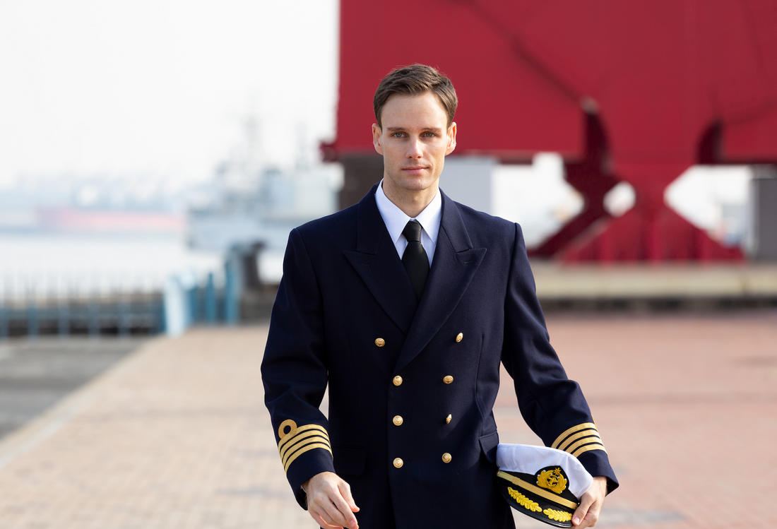 自衛隊向け制服オーダー開始